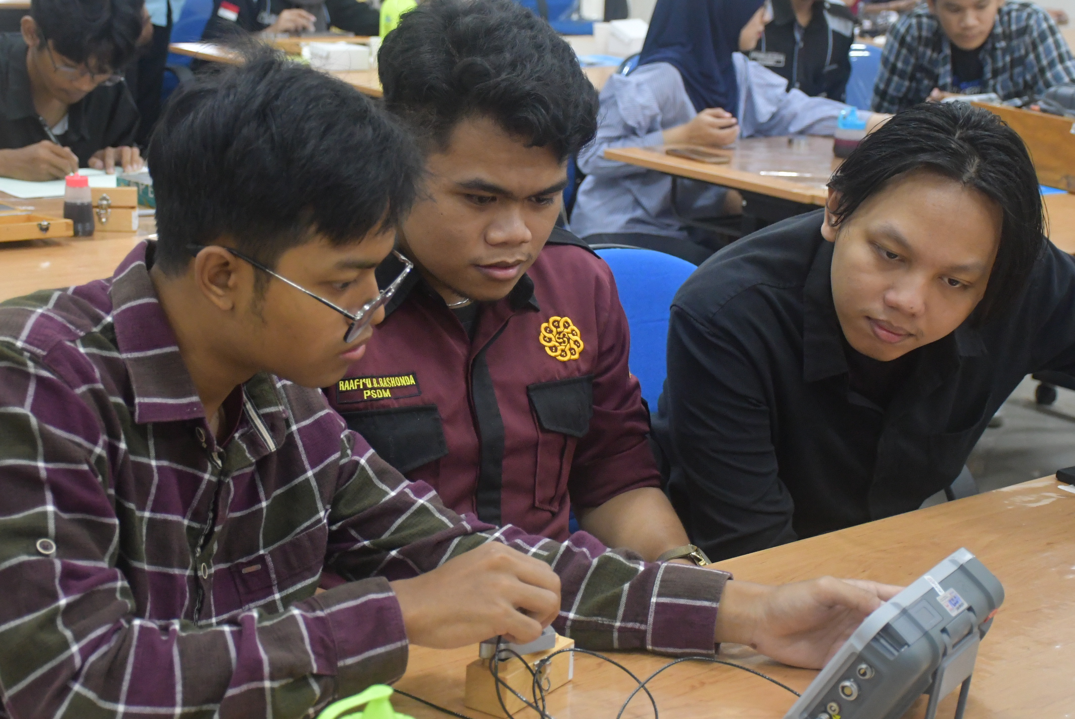 Poltek Nuklir Perkuat Kompetensi Mahasiswa melalui Pelatihan Ultrasonic Testing Level 2