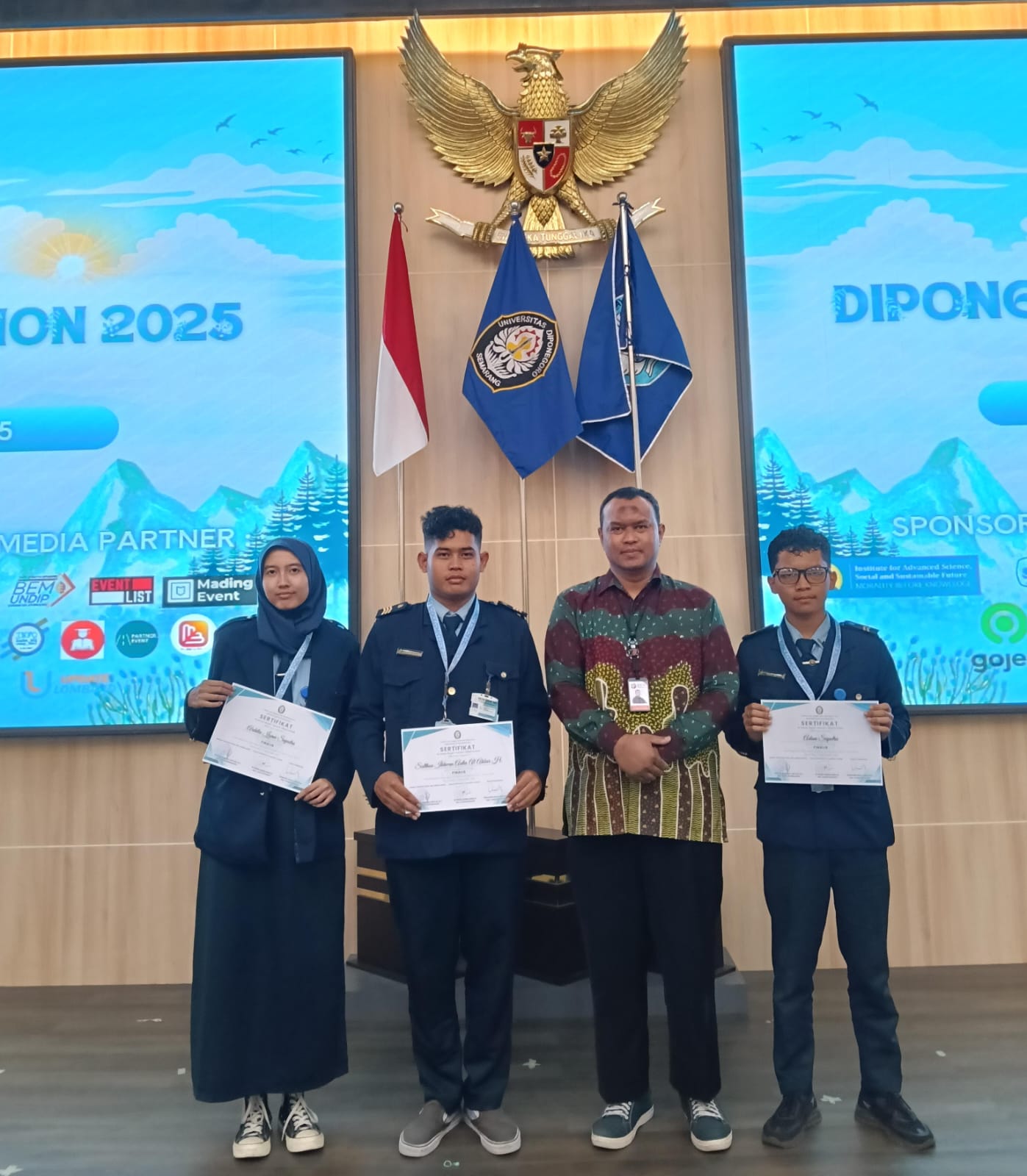 Mahasiswa Poltek Nuklir Raih Medali Emas dalam Diponegoro Science Competition 2025