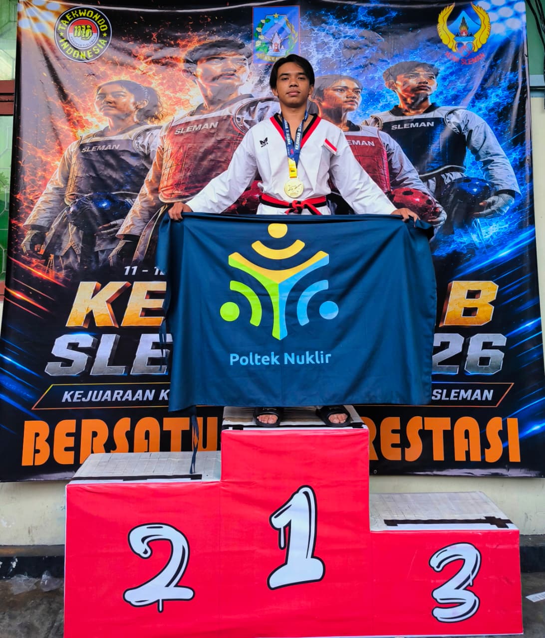 Prestasi Membanggakan, Mahasiswa Poltek Nuklir BRIN Raih Emas dan Perak pada Kejurkab Taekwondo 2026 