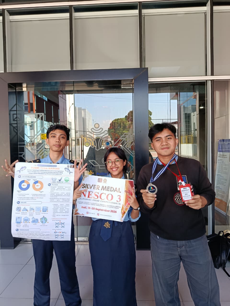 Mahasiswa Poltek Nuklir Raih Medali Perak pada National Essay Competition (NESCO) 3
